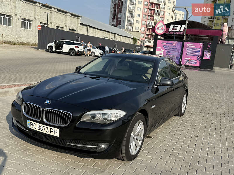 Седан BMW 5 Series 2012 в Львове фото 7 Седан BMW 5 Series 2012 в Львове