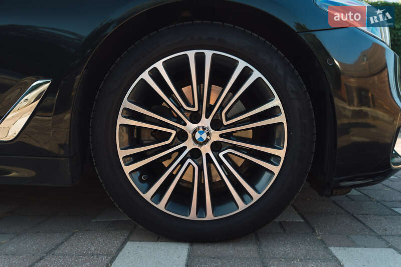 Седан BMW 5 Series 2019 в Кременчуге
