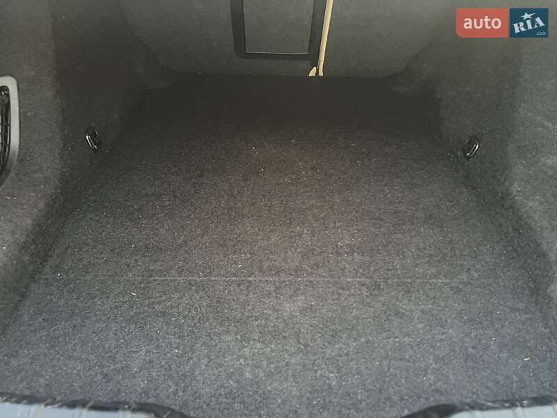 Седан BMW 5 Series 2012 в Києві