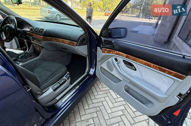 Седан BMW 5 Series 1998 в 