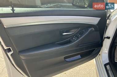 Седан BMW 5 Series 2013 в 