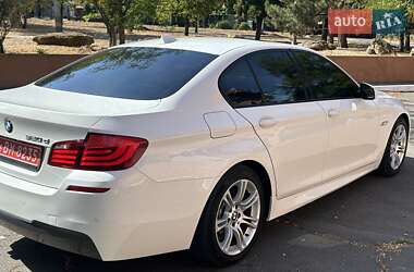 Седан BMW 5 Series 2013 в 