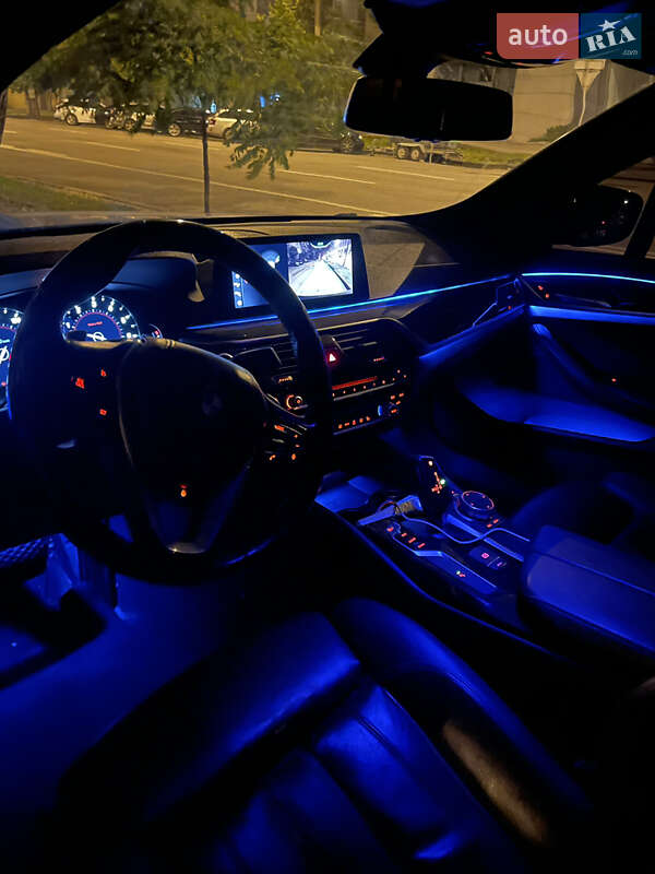 Седан BMW 5 Series 2017 в Киеве фото 12 Седан BMW 5 Series 2017 в Киеве