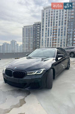 Седан BMW 5 Series 2021 в 
