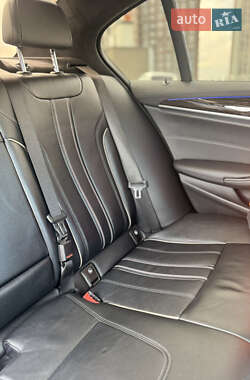Седан BMW 5 Series 2021 в 