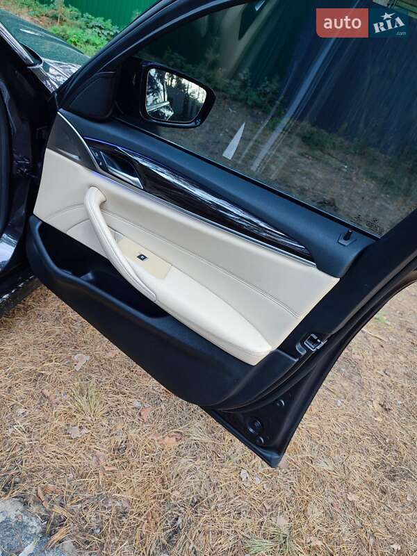 Седан BMW 5 Series 2017 в Харькове