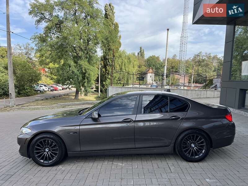 Седан BMW 5 Series 2012 в Києві