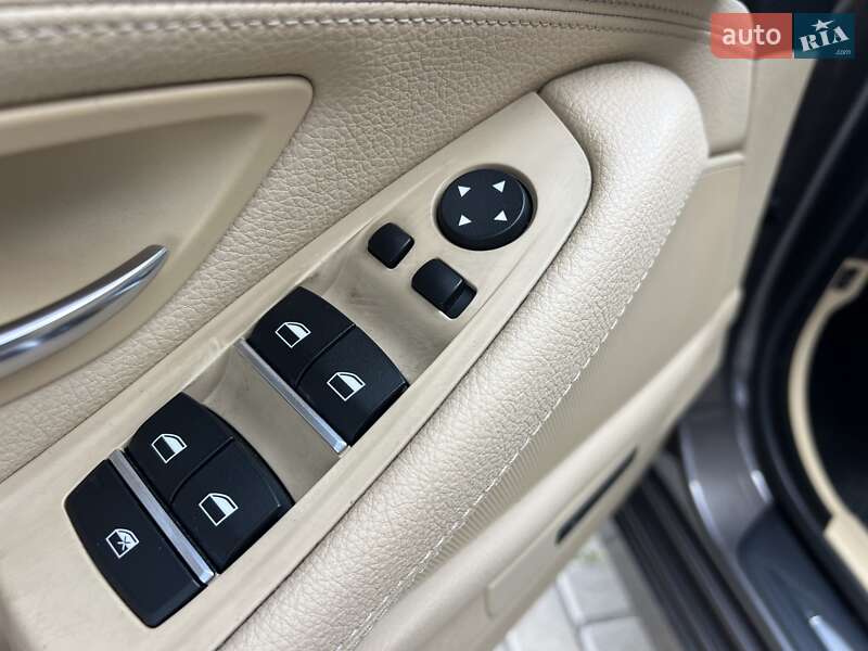 Седан BMW 5 Series 2012 в Києві