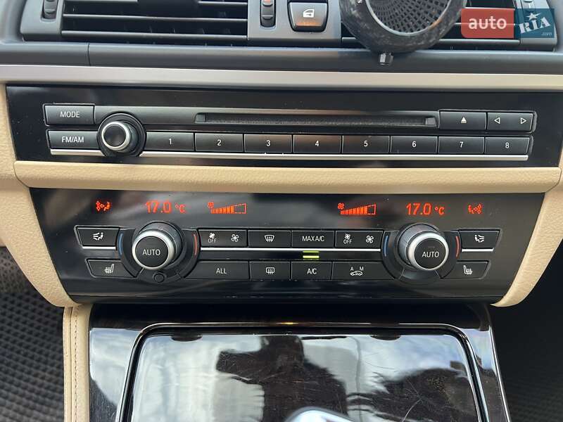 Седан BMW 5 Series 2012 в Києві