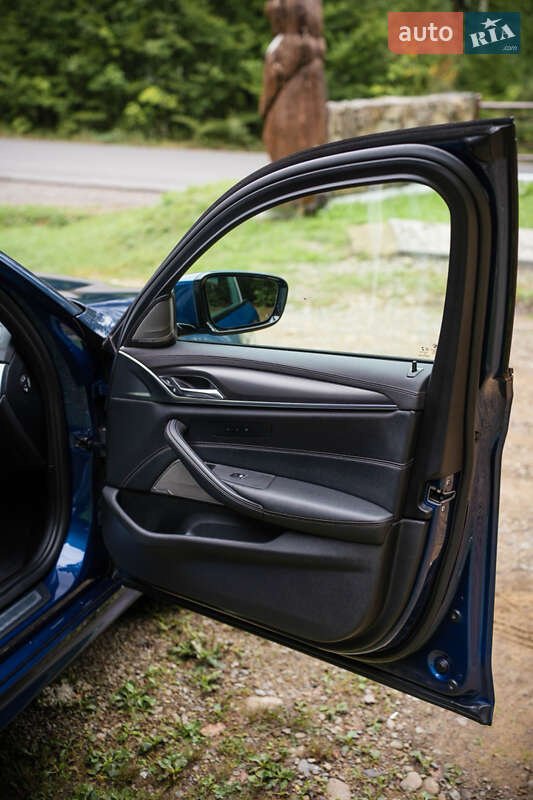 Седан BMW 5 Series 2021 в Тячеве фото 38 Седан BMW 5 Series 2021 в Тячеве