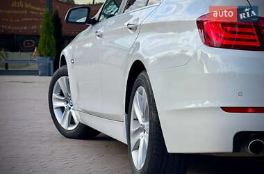 Седан BMW 5 Series 2013 в 