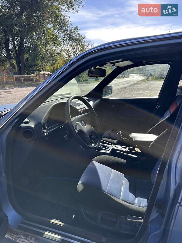 Седан BMW 5 Series 1991 в Днепре