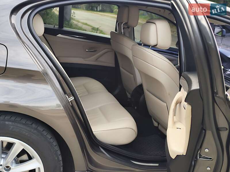 Седан BMW 5 Series 2010 в Бердичеве