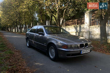 Седан BMW 5 Series 1996 в Виннице