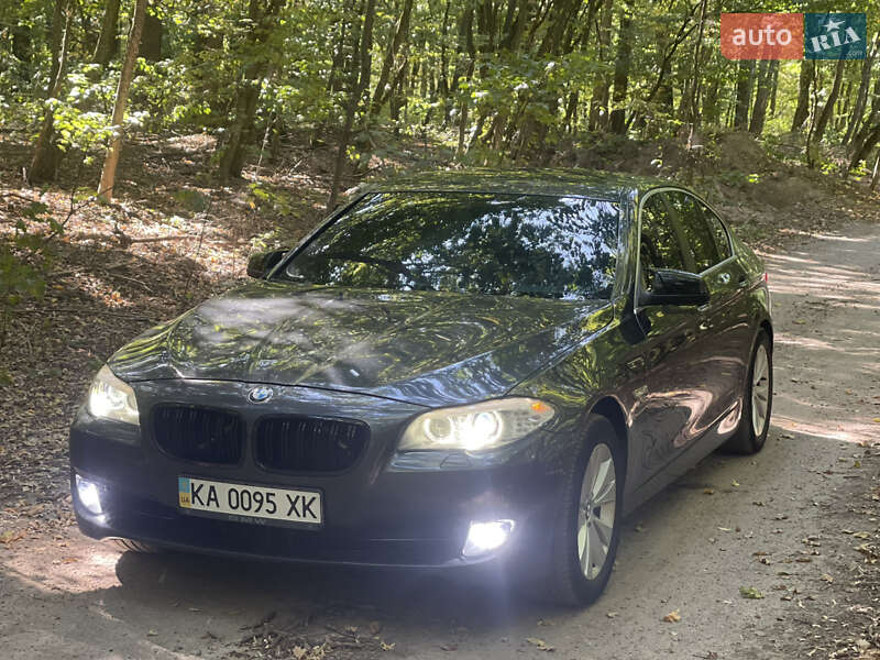 Седан BMW 5 Series 2011 в Києві