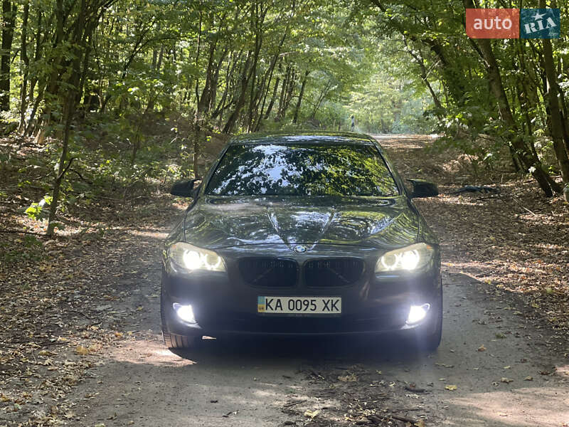 Седан BMW 5 Series 2011 в Києві