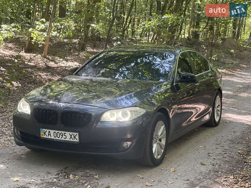 Седан BMW 5 Series 2011 в Києві