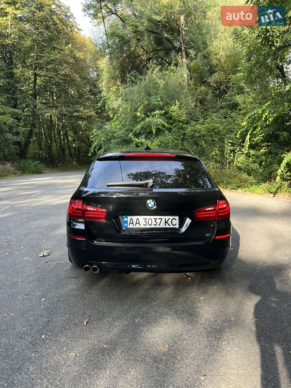 Универсал BMW 5 Series 2016 в Киеве