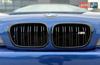 Седан BMW 5 Series 2001 в 
