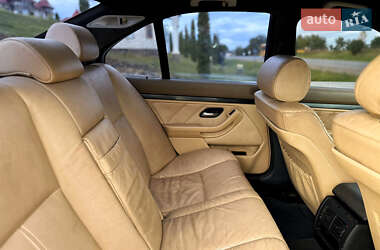 Седан BMW 5 Series 2001 в 