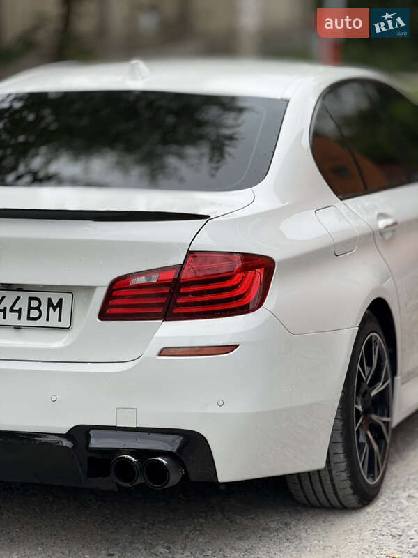 Седан BMW 5 Series 2016 в Виннице