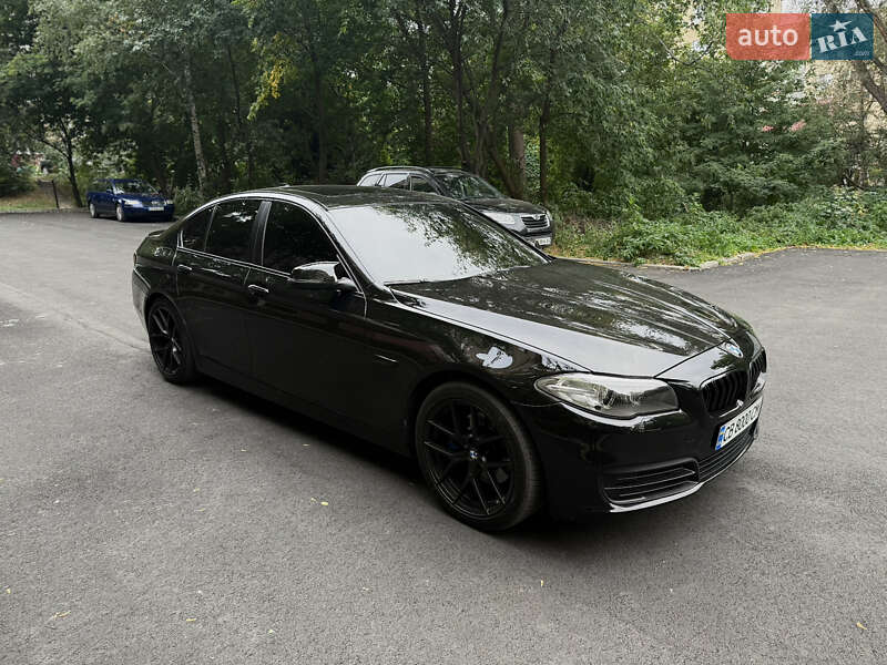 Седан BMW 5 Series 2014 в Ніжині