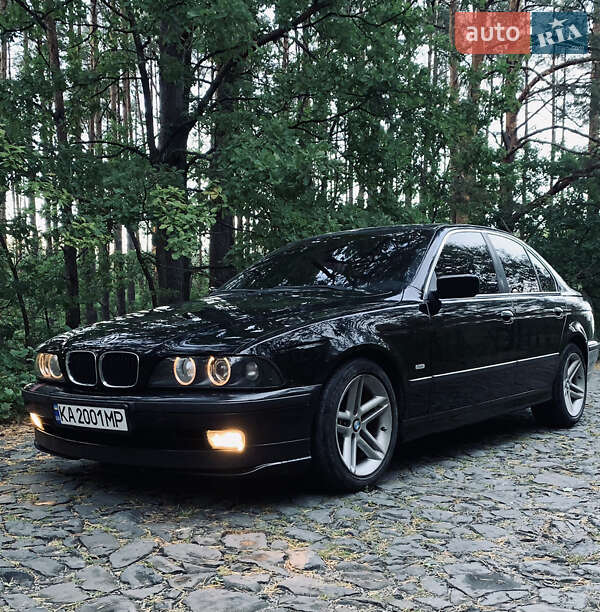 Седан BMW 5 Series 1996 в Ровно