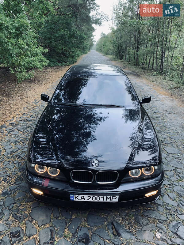 Седан BMW 5 Series 1996 в Ровно