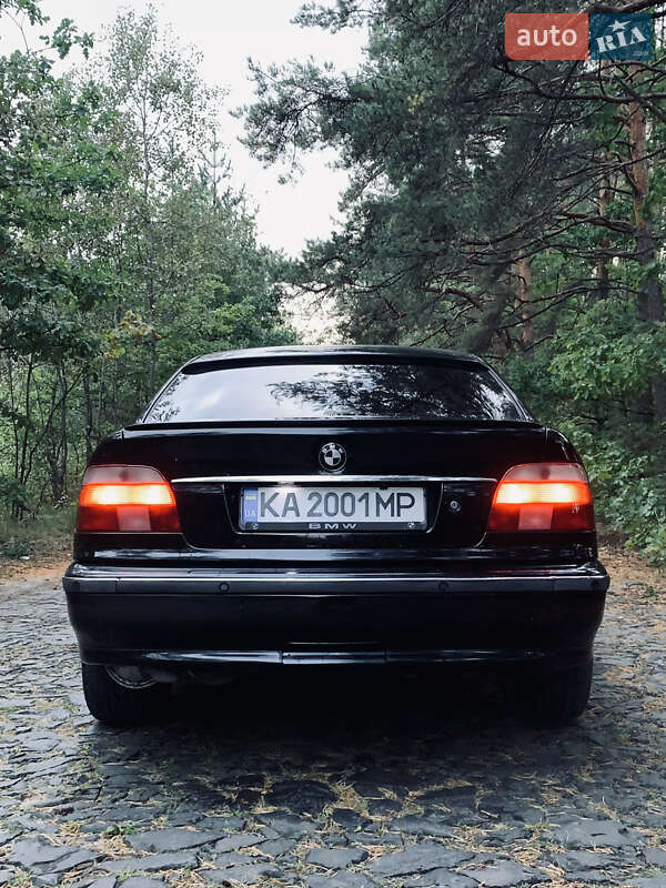 Седан BMW 5 Series 1996 в Ровно