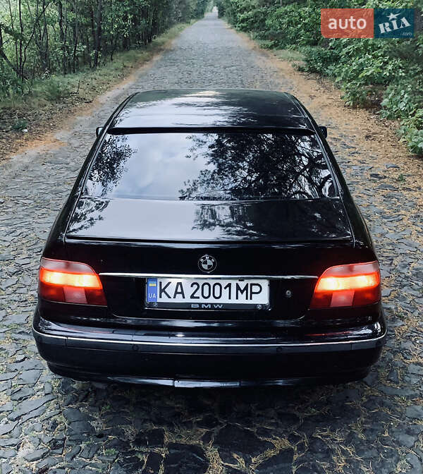 Седан BMW 5 Series 1996 в Ровно