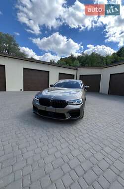 Седан BMW 5 Series 2017 в Львові