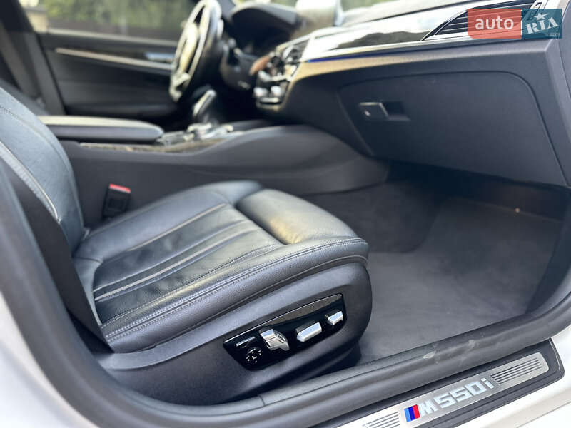 Седан BMW 5 Series 2019 в Києві фото 6 Седан BMW 5 Series 2019 в Києві