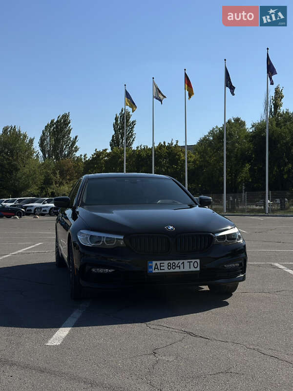 Седан BMW 5 Series 2018 в Дніпрі фото 2 Седан BMW 5 Series 2018 в Дніпрі