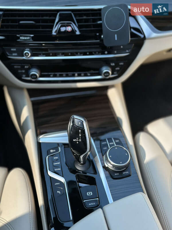 Седан BMW 5 Series 2018 в Дніпрі фото 20 Седан BMW 5 Series 2018 в Дніпрі