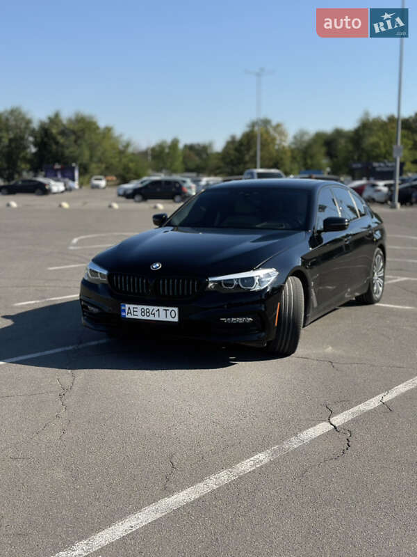 Седан BMW 5 Series 2018 в Дніпрі фото 41 Седан BMW 5 Series 2018 в Дніпрі