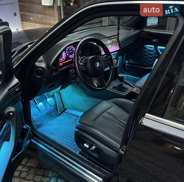 Седан BMW 5 Series 1989 в Києві фото 35 Седан BMW 5 Series 1989 в Києві