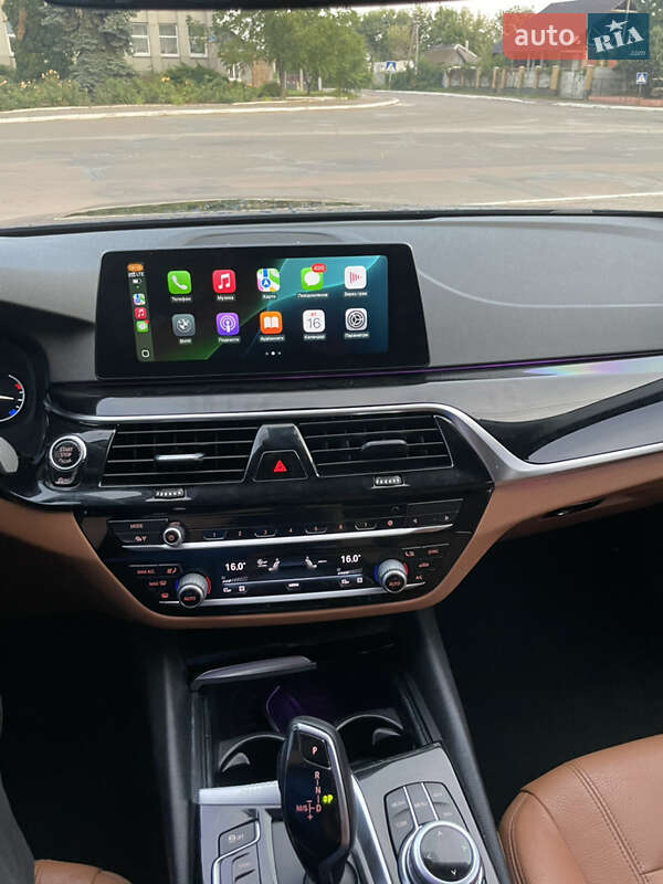 Универсал BMW 5 Series 2018 в Киеве
