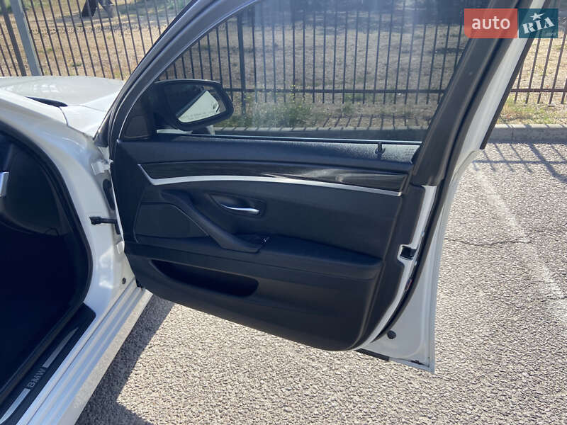 Седан BMW 5 Series 2013 в Днепре фото 14 Седан BMW 5 Series 2013 в Днепре