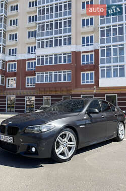 Седан BMW 5 Series 2013 в 