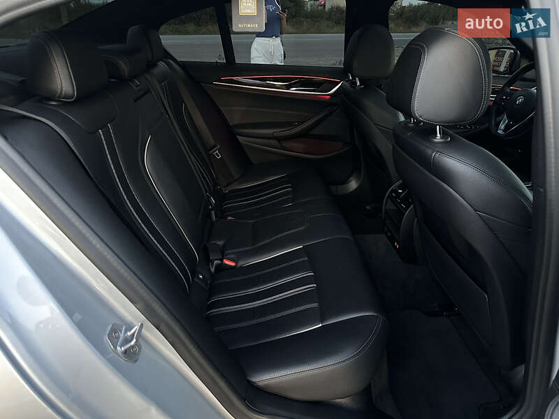 Седан BMW 5 Series 2020 в Мукачево