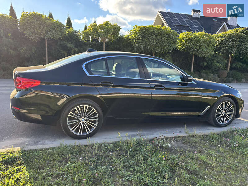 Седан BMW 5 Series 2017 в Львове фото 12 Седан BMW 5 Series 2017 в Львове