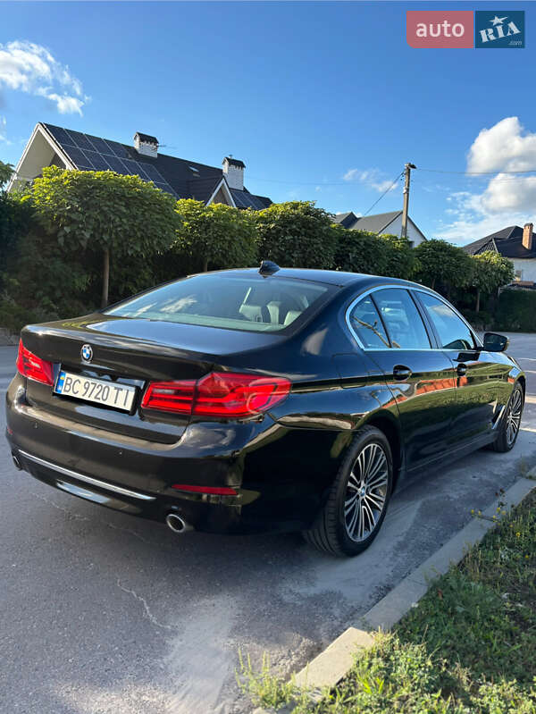 Седан BMW 5 Series 2017 в Львове фото 17 Седан BMW 5 Series 2017 в Львове