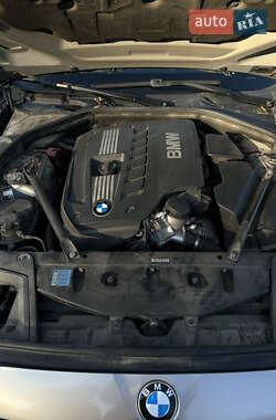 Седан BMW 5 Series 2010 в 