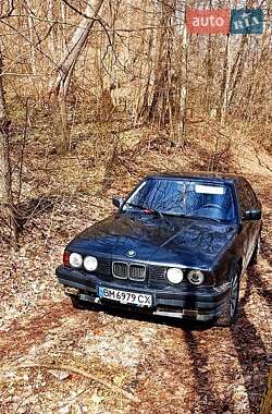 Седан BMW 5 Series 1992 в Полтаве