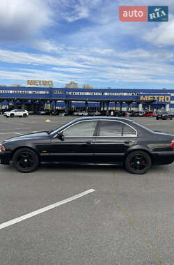 Седан BMW 5 Series 1998 в 