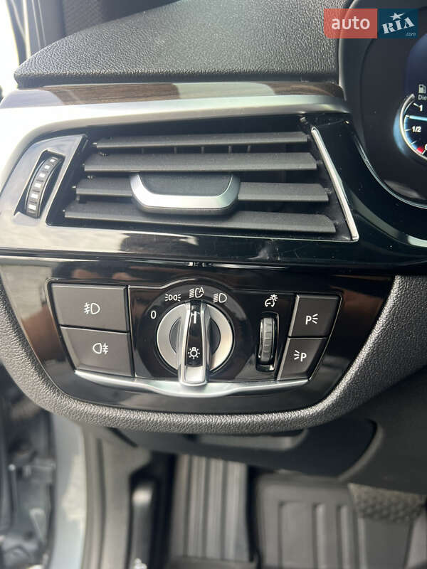 Седан BMW 5 Series 2017 в Иршаве фото 19 Седан BMW 5 Series 2017 в Иршаве