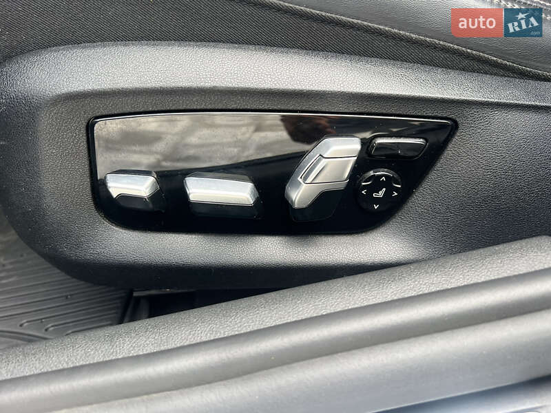 Седан BMW 5 Series 2017 в Иршаве фото 28 Седан BMW 5 Series 2017 в Иршаве