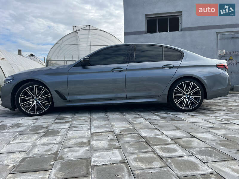 Седан BMW 5 Series 2017 в Иршаве фото 32 Седан BMW 5 Series 2017 в Иршаве