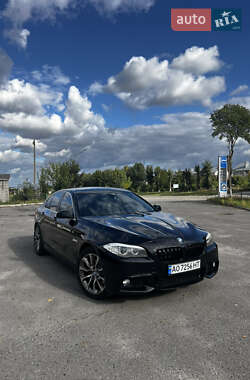 Седан BMW 5 Series 2012 в Волочиську