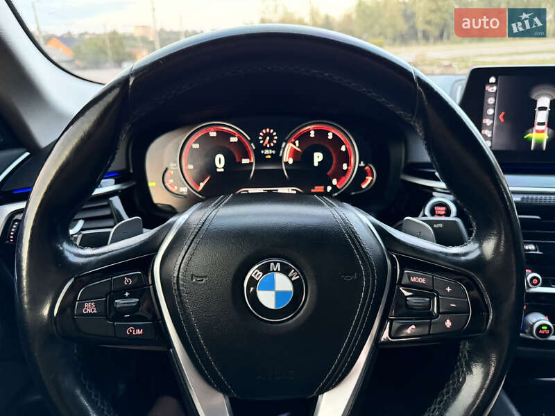 Седан BMW 5 Series 2016 в Житомире